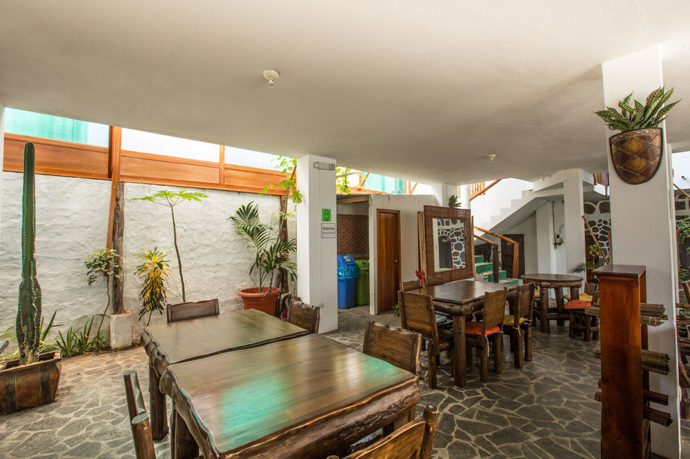 Galapagos Dreams Hotel 2*