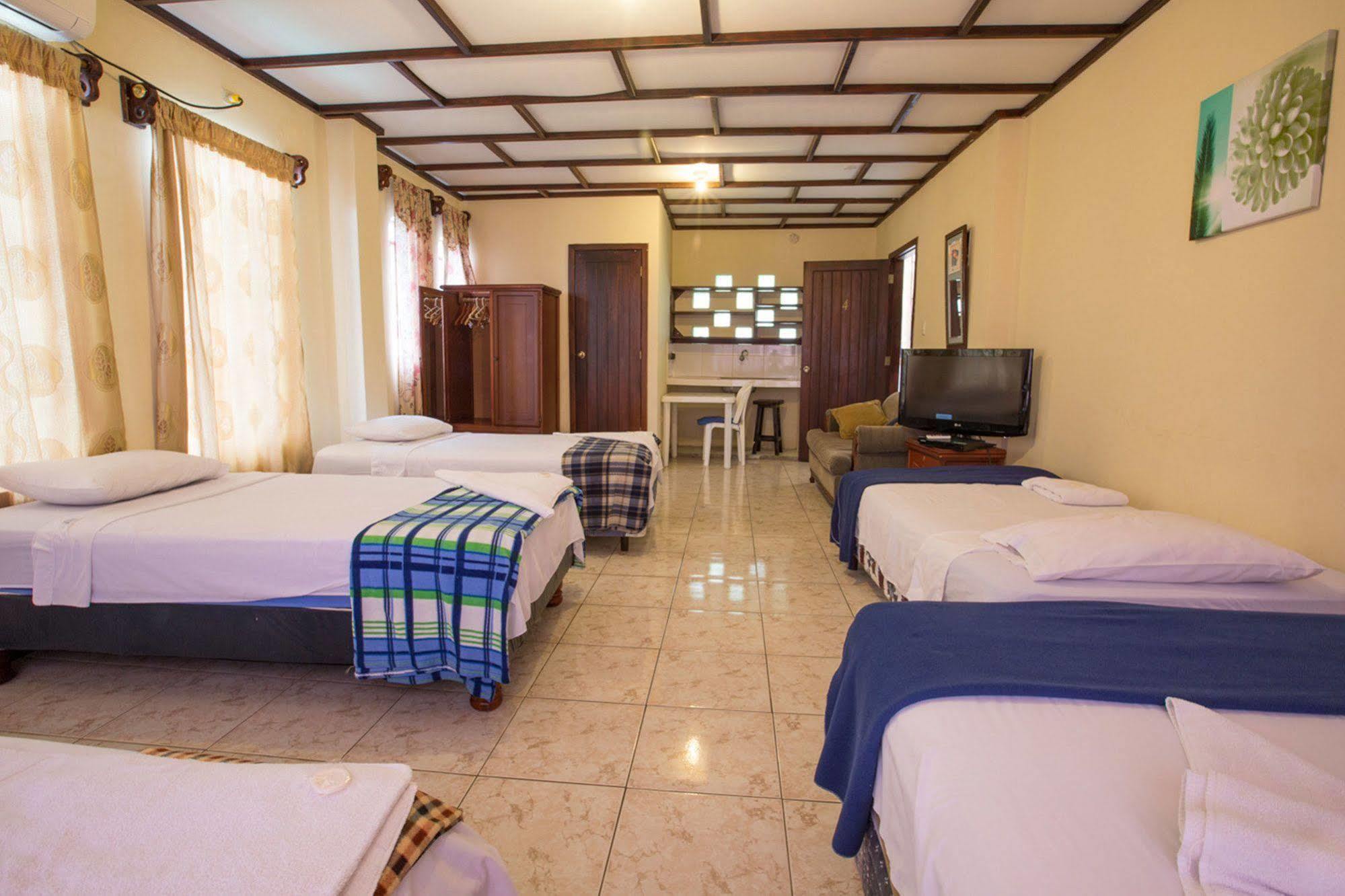 Hotel Galapagos Dreams 2*